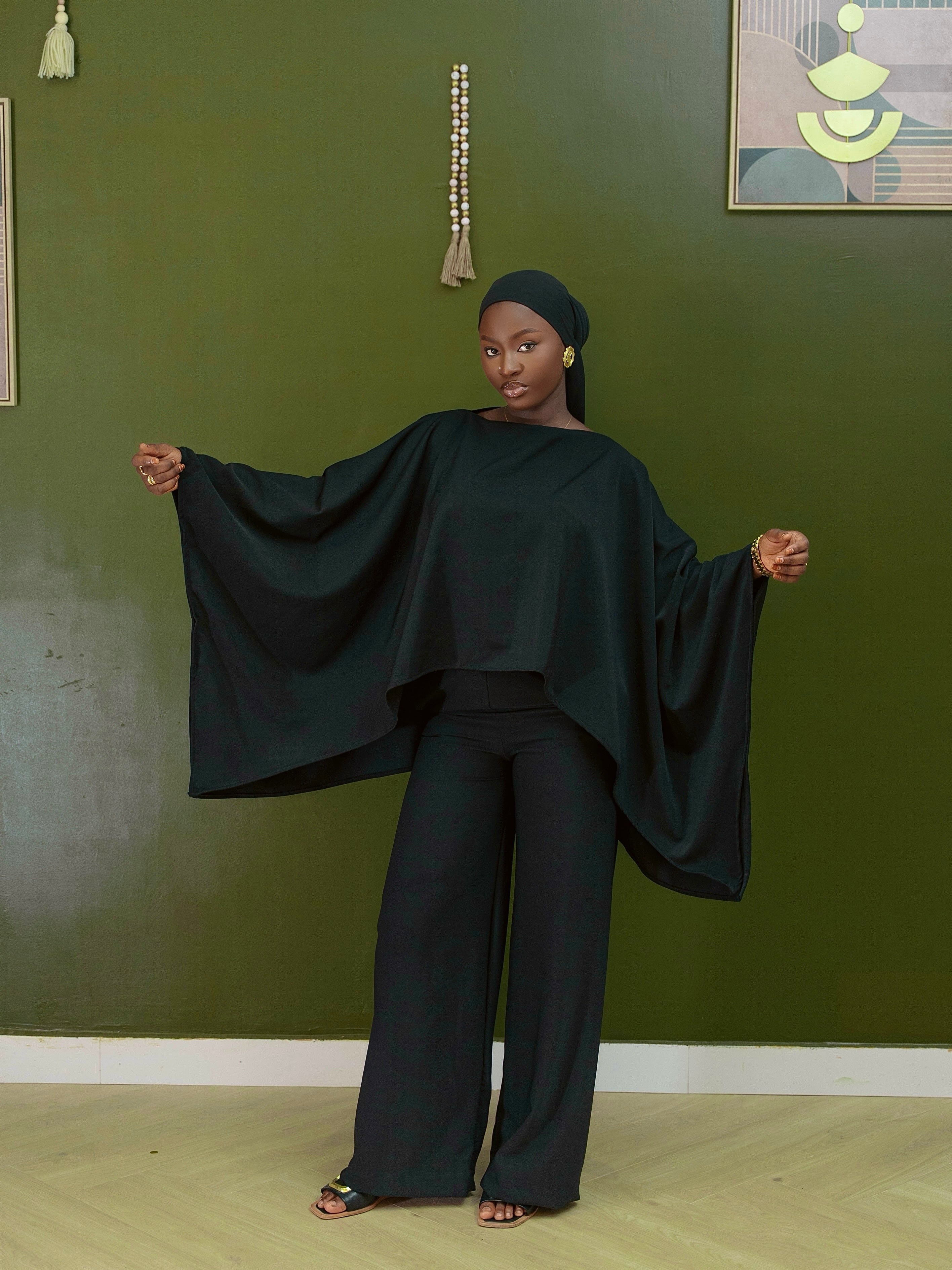 Cape Ample